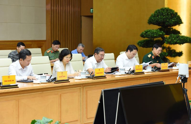 Các đại biểu tham dự phiên họp. Các đại biểu tham dự phiên họp.