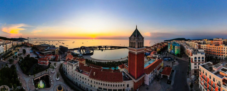 Thị trấn Hoàng Hôn (Sunset Town) hứa hẹn là điểm đến mới bùng nổ của Phú Quốc
