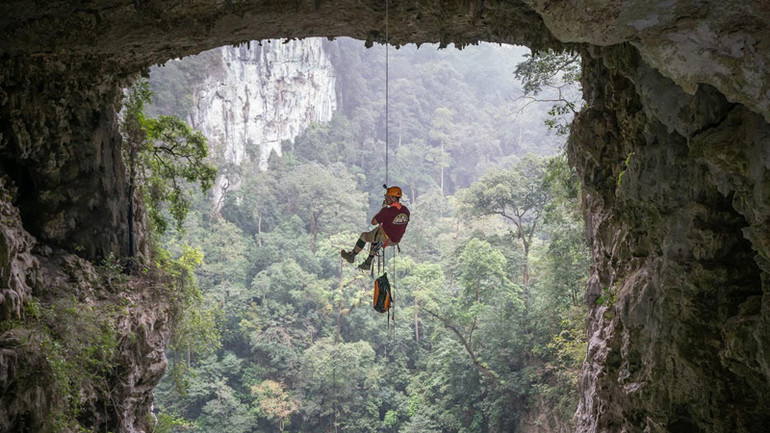 Nhiều tour khám phá hang động cho những người yêu thích mạo hiểm tại Phong Nha-Kẻ Bàng. (Ảnh: JungleBosstour)