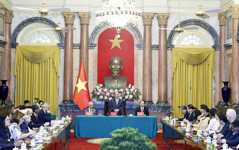 [Ảnh] Chủ tịch nước tiếp một số nhà khoa học quốc tế ảnh 13