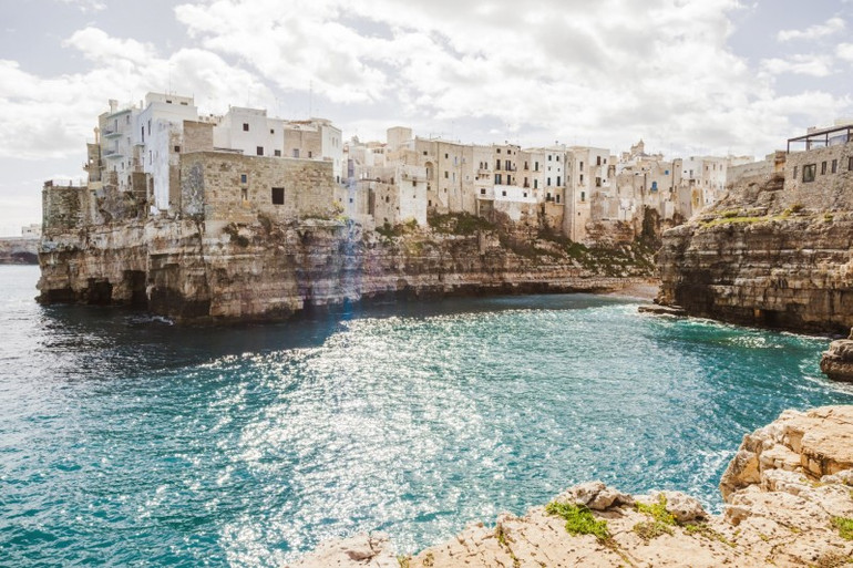 Polignano a Mare, Italia, điểm đến thân thiện nhất thế giới. (Ảnh: Booking.com)