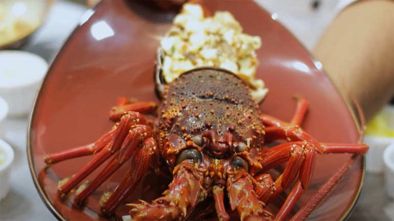 Hải sản - tinh túy ẩm thực Nha Trang.