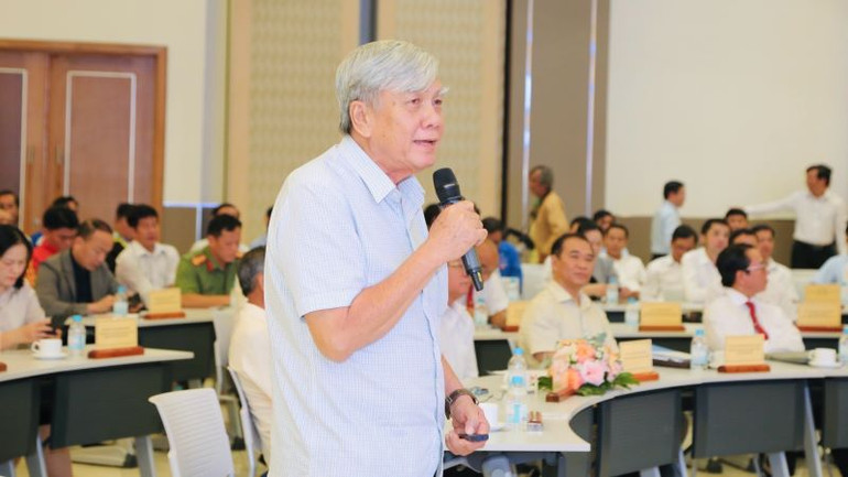 Các đại biểu chia sẻ ý tưởng, tầm nhìn nhằm phát triển thể thao tỉnh Bình Dương lên tầm cao mới.