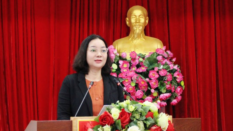 Trưởng Ban Tuyên giáo Tỉnh ủy Bình Dương Trương Thị Bích Hạnh phát biểu ý kiến tại lễ phát động.