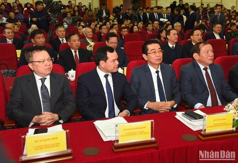 Các đại biểu tham dự Hội nghị