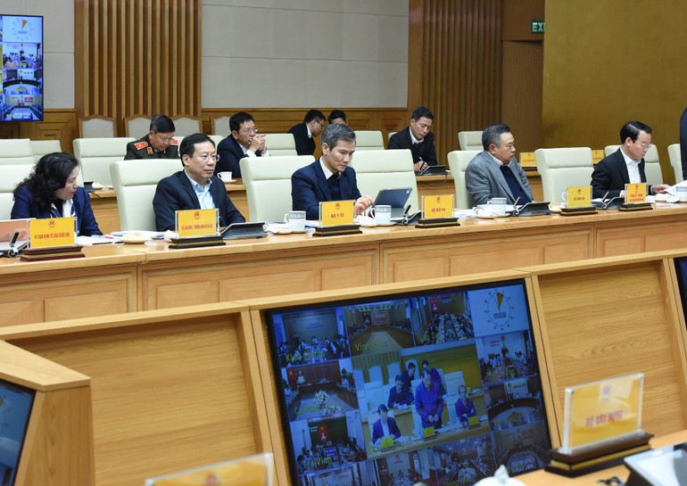 Các đại biểu tham dự phiên họp.