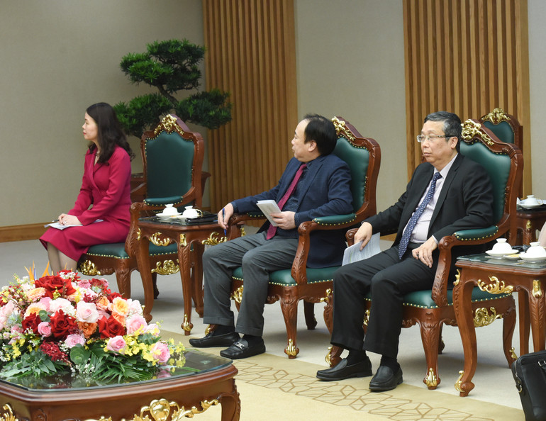 Đại diện lãnh đạo các ban, bộ, ngành của Chính phủ Việt Nam tham dự buổi tiếp.