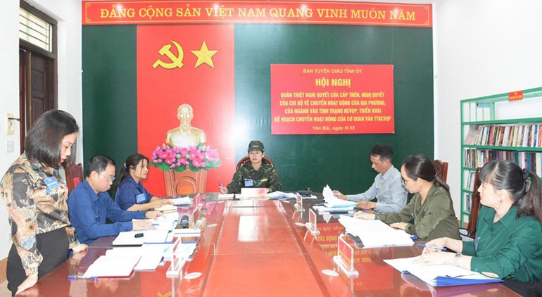 Một phiên họp diễn tập của Ban Tuyên giáo Tỉnh ủy Yên Bái. Một phiên họp diễn tập của Ban Tuyên giáo Tỉnh ủy Yên Bái.