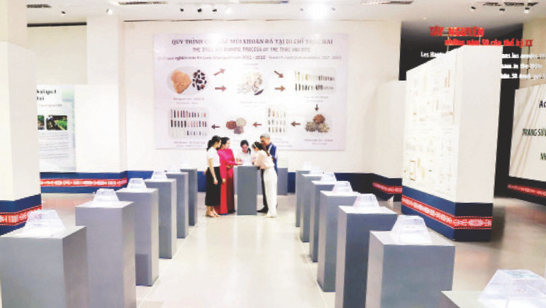 Bảo vật quốc gia: “Sưu tập mũi khoan đá Thác Hai” được lưu giữ tại Bảo tàng Đắk Lắk. Bảo vật quốc gia: “Sưu tập mũi khoan đá Thác Hai” được lưu giữ tại Bảo tàng Đắk Lắk.