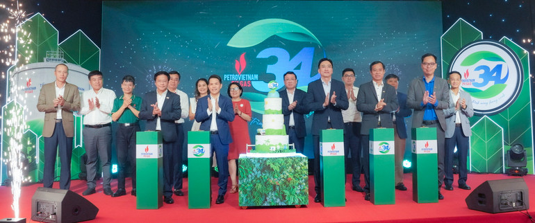 Chúc mừng PV GAS 34 năm xây dựng và phát triển.
