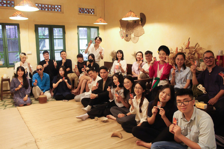 Các thành viên của Chèo 48h.