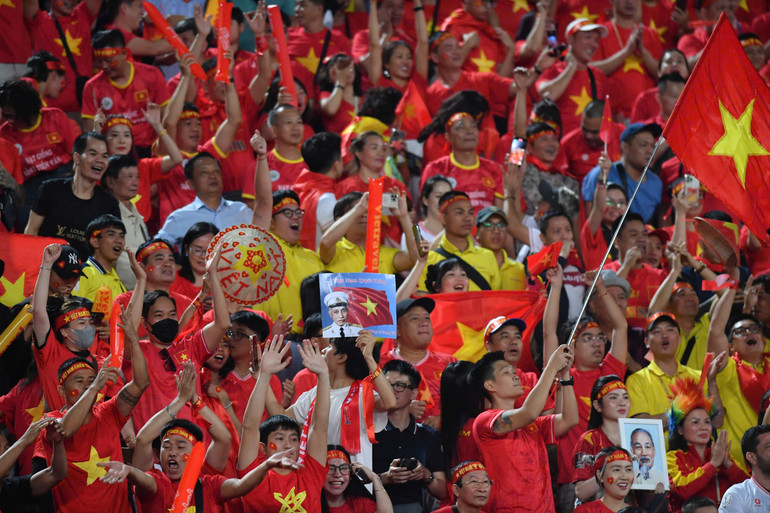 Tất cả vẫn tin Việt Nam sẽ vượt qua khó khăn trong trận đấu khó khăn trên đất Thái Lan