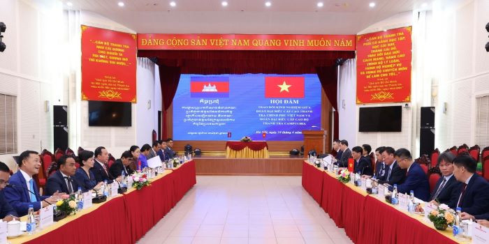 Quang cảnh hội đàm.