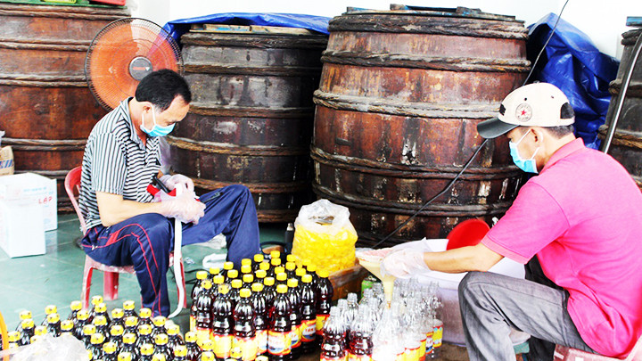 Làng nghề nước mắm truyền thống gành Đỏ tỉnh Phú Yên.