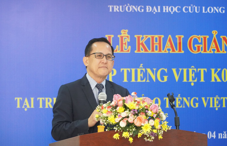 Thứ trưởng Công nghệ và Truyền thông Lào Santisuk Simmalavong. (Ảnh: Trịnh Dũng) Thứ trưởng Công nghệ và Truyền thông Lào Santisuk Simmalavong. (Ảnh: Trịnh Dũng)