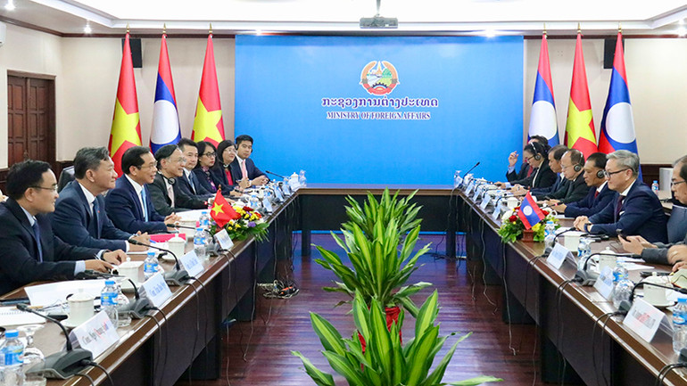 Quang cảnh Tham vấn Chính trị cấp Bộ trưởng Ngoại giao Việt Nam-Lào lần thứ 11. (Ảnh: Trịnh Dũng) Quang cảnh Tham vấn Chính trị cấp Bộ trưởng Ngoại giao Việt Nam-Lào lần thứ 11. (Ảnh: Trịnh Dũng)