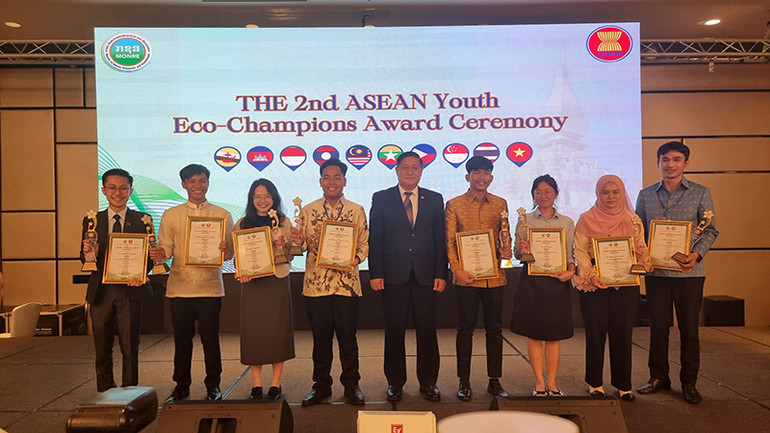 Giải thưởng Nhà vô địch sinh thái trẻ ASEAN (AYECA). (Ảnh: Trịnh Dũng)