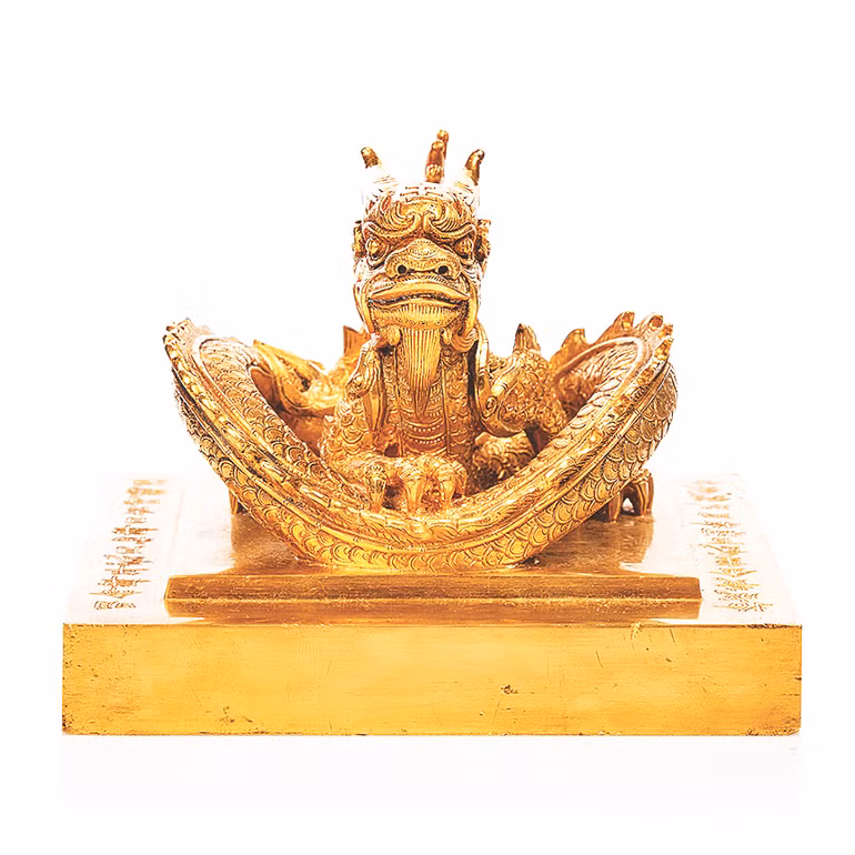 Bảo vật được chế tác tinh xảo.