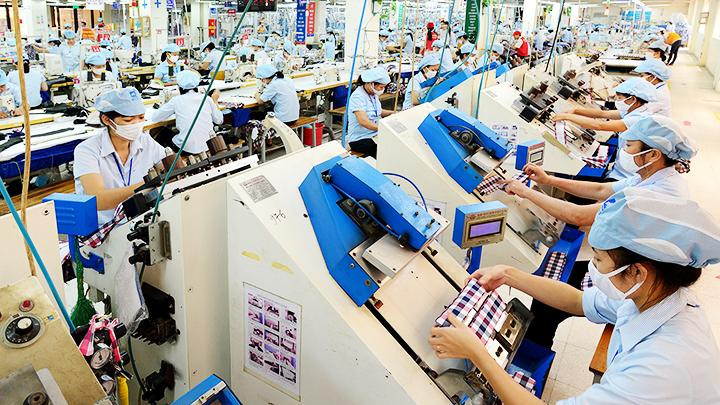 Áp dụng công nghệ mới góp phần tăng năng suất lao động. Ảnh: KHẮC KIÊN