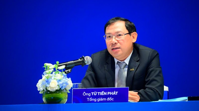 Tổng giám đốc ACB Từ Tiến Phát.