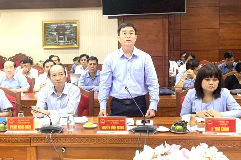 Bí thư Tỉnh ủy Đắk Lắk Nguyễn Đình Trung thông tin về những nỗ lực của tỉnh trong công tác phòng, chống dịch bệnh.