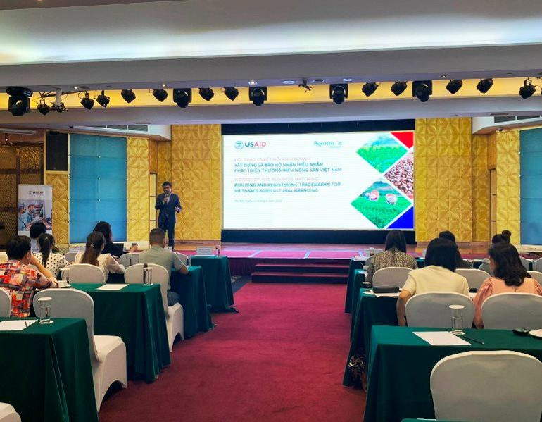 Toàn cảnh hội thảo và kết nối kinh doanh: "Xây dựng và bảo hộ nhãn hiệu nhằm phát triển thương hiệu nông sản Việt Nam”.