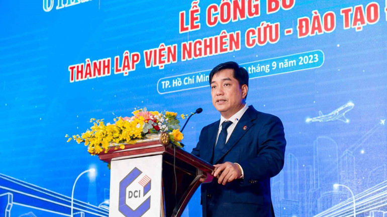 Ông Hồ Minh Hoàng, Chủ tịch Tập đoàn Đèo Cả phát biểu tại Lễ ra mắt Viện DCI.