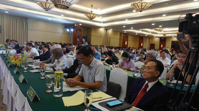 Quang cảnh Hội thảo “Tài chính xanh và thị trường tín chỉ carbon”.