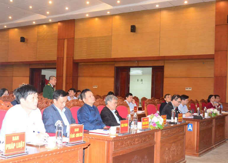 Các đại biểu tham dự buổi gặp mặt.