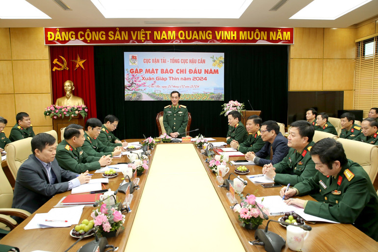 Quang cảnh buổi gặp mặt. Ảnh: MẠNH TUẤN