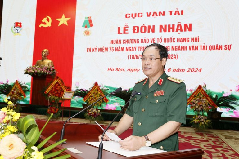 Thượng tướng Vũ Hải Sản phát biểu ý kiến tại buổi lễ. Thượng tướng Vũ Hải Sản phát biểu ý kiến tại buổi lễ.