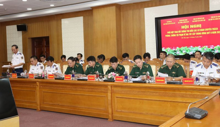 Đại diện các cơ quan chuyên trách phòng, chống tội phạm về ma túy cấp Trung ương tham dự hội nghị. Đại diện các cơ quan chuyên trách phòng, chống tội phạm về ma túy cấp Trung ương tham dự hội nghị.