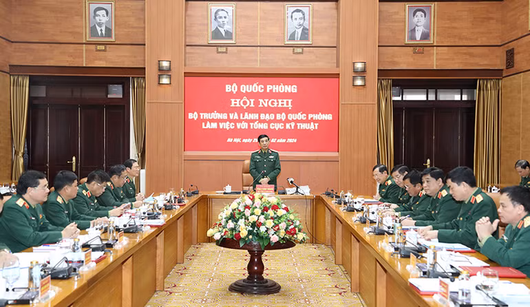 Quang cảnh buổi làm việc.