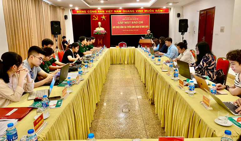 Quang cảnh buổi gặp mặt.