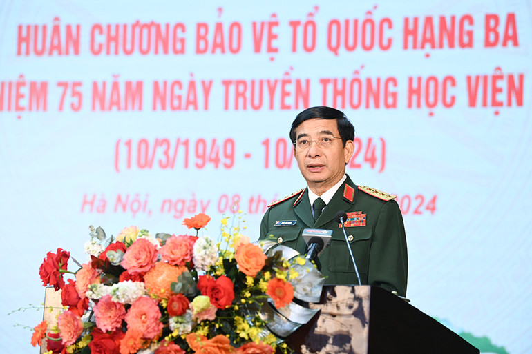 Đại tướng Phan Văn Giang phát biểu ý kiến tại buổi lễ.