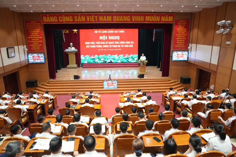 Quang cảnh hội nghị.