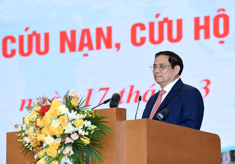 Thủ tướng Phạm Minh Chính: Các thành viên quả cảm của đoàn công tác đã phát huy tinh thần quốc tế cao cả, truyền thống của dân tộc và phẩm chất cao đẹp của lực lượng vũ trang không quản hiểm nguy, sẵn sàng dấn thân vào vùng thảm họa, chạy đua với thời gian để phối hợp tìm kiếm cứu nạn, cứu hộ. Thủ tướng Phạm Minh Chính: Các thành viên quả cảm của đoàn công tác đã phát huy tinh thần quốc tế cao cả, truyền thống của dân tộc và phẩm chất cao đẹp của lực lượng vũ trang không quản hiểm nguy, sẵn sàng dấn thân vào vùng thảm họa, chạy đua với thời gian để phối hợp tìm kiếm cứu nạn, cứu hộ.