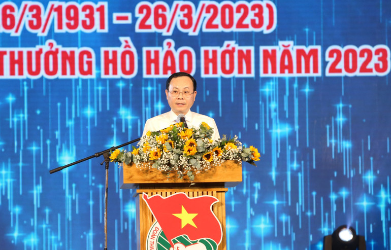 Phó Bí thư Thành ủy Thành phố Hồ Chí Minh Nguyễn Văn Hiếu phát biểu chỉ đạo tại chương trình.