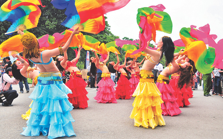 Các đoàn nghệ thuật từ nhiều quốc gia, vùng lãnh thổ đã góp mặt tại Festival Huế. Ảnh: Công Hậu