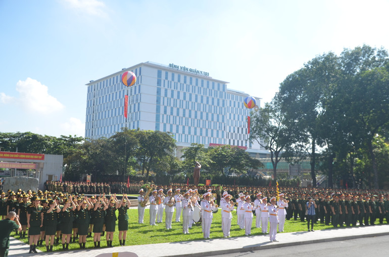 Cán bộ, học viên Học viện Quân y tại Lễ khai giảng năm học 2023-2024.