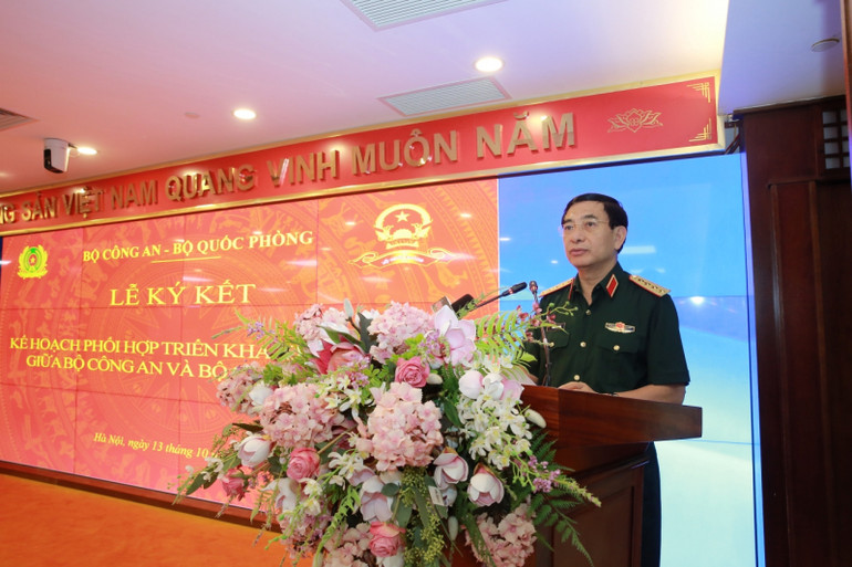 Đại tướng Phan Văn Giang phát biểu tại buổi lễ.