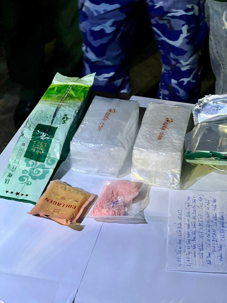 Tang vật vụ án.