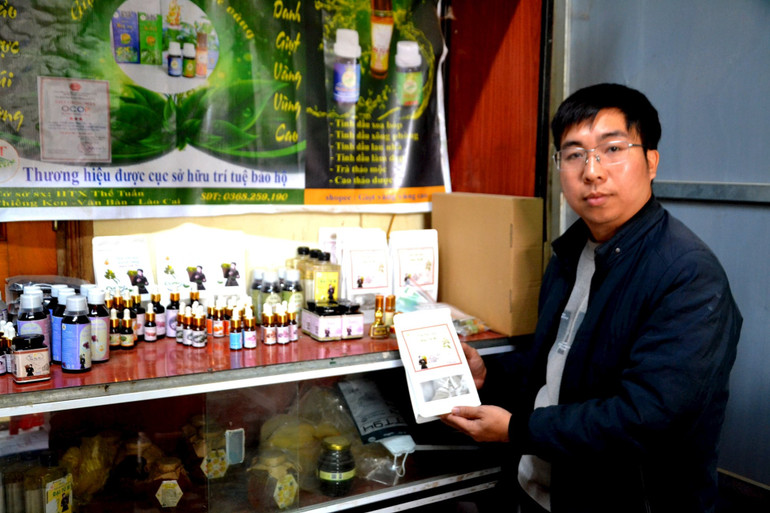 Hợp tác xã Nông - Lâm nghiệp - Dược liệu Thế Tuấn với sáu sản phẩm đạt OCOP 3 sao từ cây đại bi và cây tía tô ở Chiềng Ken.