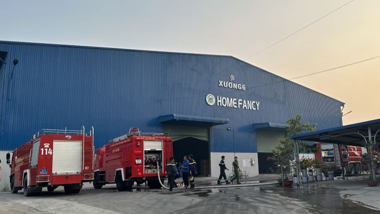 Vụ cháy được dập tắt hoàn toàn.