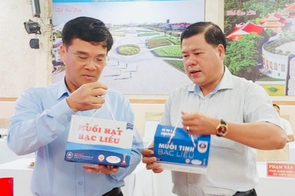 Sản phẩm muối Bạc Liêu từ lâu rất nổi tiếng trong và ngoài nước. Bộ Nông nghiệp và Phát triển nông thôn kết hợp tỉnh Bạc Liêu chuẩn bị tổ chức Festival Nghề muối Việt Nam lần thứ nhất tại Bạc Liêu., nhằm vinh danh và bảo tồn nghề muối Việt Nam.