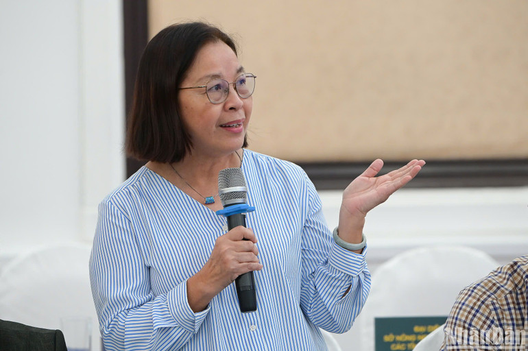 Theo bà Sonny Tababa, Giám đốc Công nghệ sinh học CropLife châu Á, trải qua quá trình 10 năm phát triển công nghệ sinh học, Việt Nam đang trong giai đoạn rực rỡ nhất.