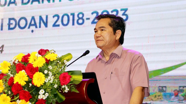 Phó giám đốc Sở Nông nghiệp và Phát triển nông thôn tỉnh Cà Mau Châu Công Bằng chia sẻ tại hội thảo.