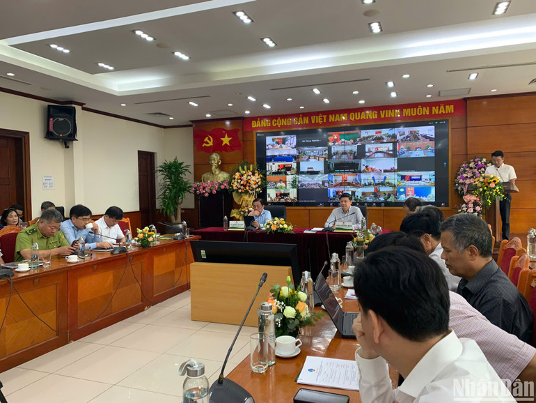 Toàn cảnh Hội nghị công bố Quyết định phê duyệt Quy hoạch lâm nghiệp quốc gia thời kỳ 2021-2030, tầm nhìn đến năm 2050.