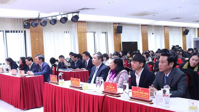 Các đại biểu dự Hội nghị.