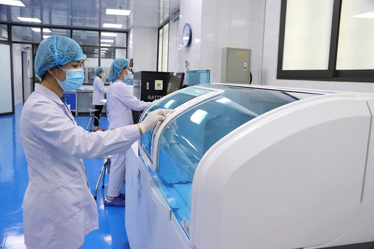 Phòng xét nghiệm hiện đại tại CDC Thái Bình.